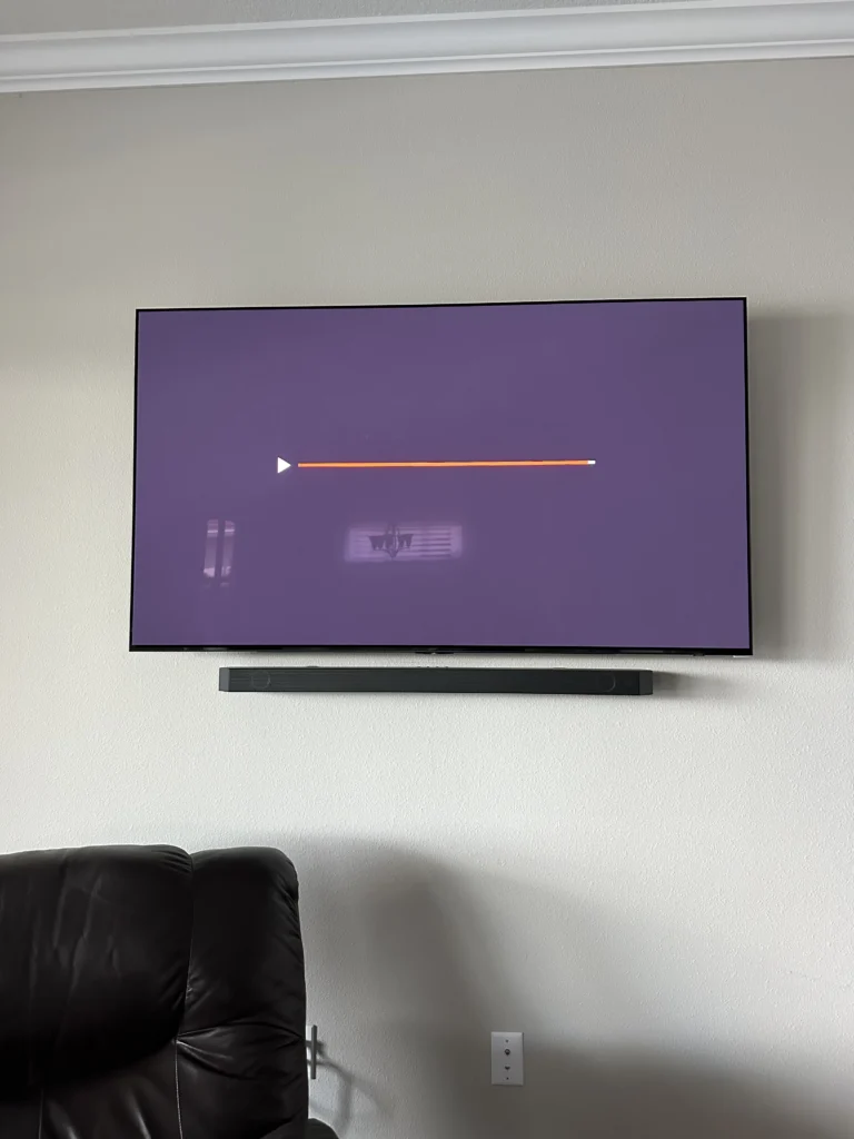 Soundbar & shelves
